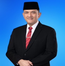 Drs. H. Edward Chandra, M.H.