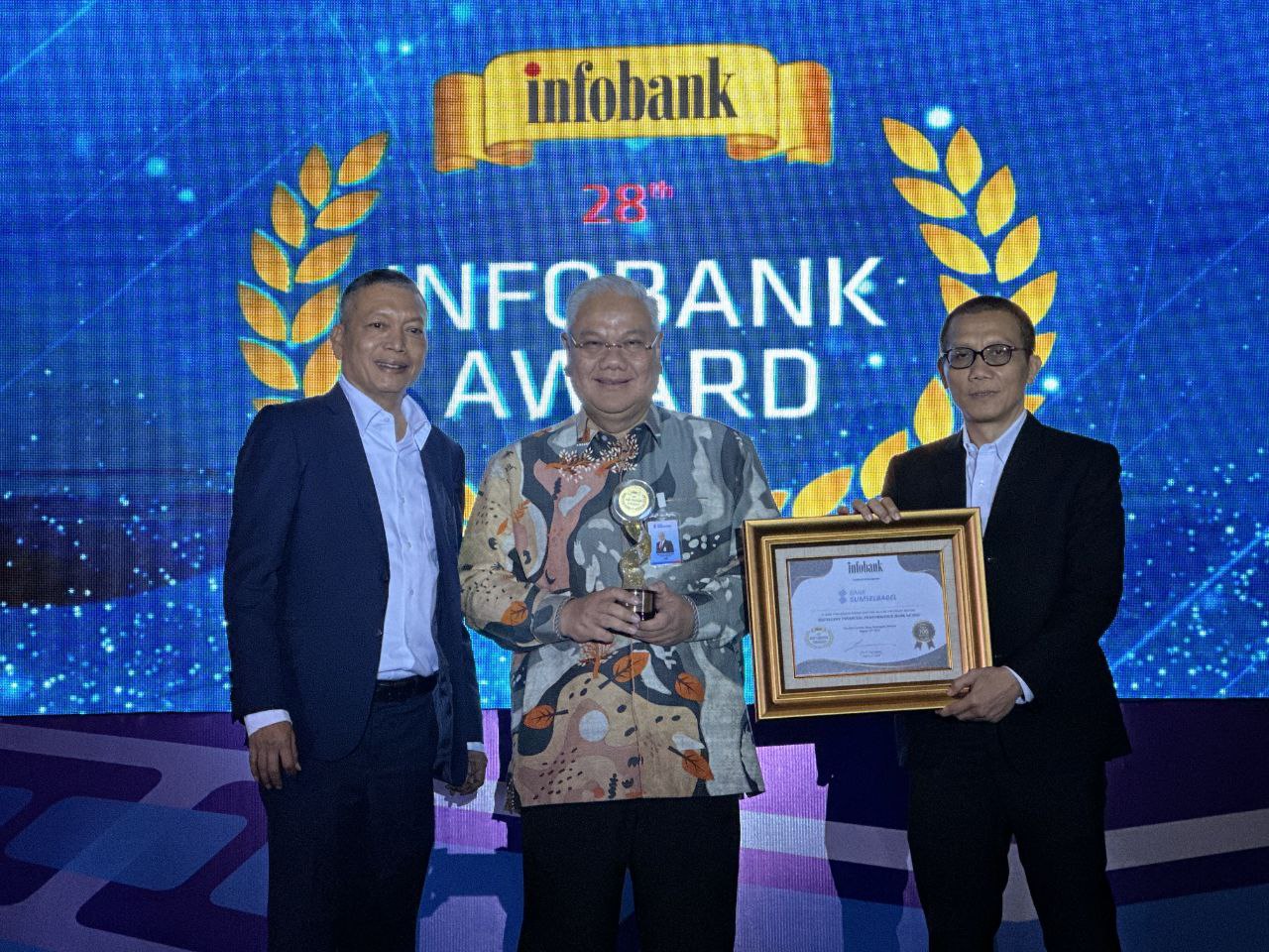 Bank Sumsel Babel won the Golden Trophy Excellence Performance by Infobank