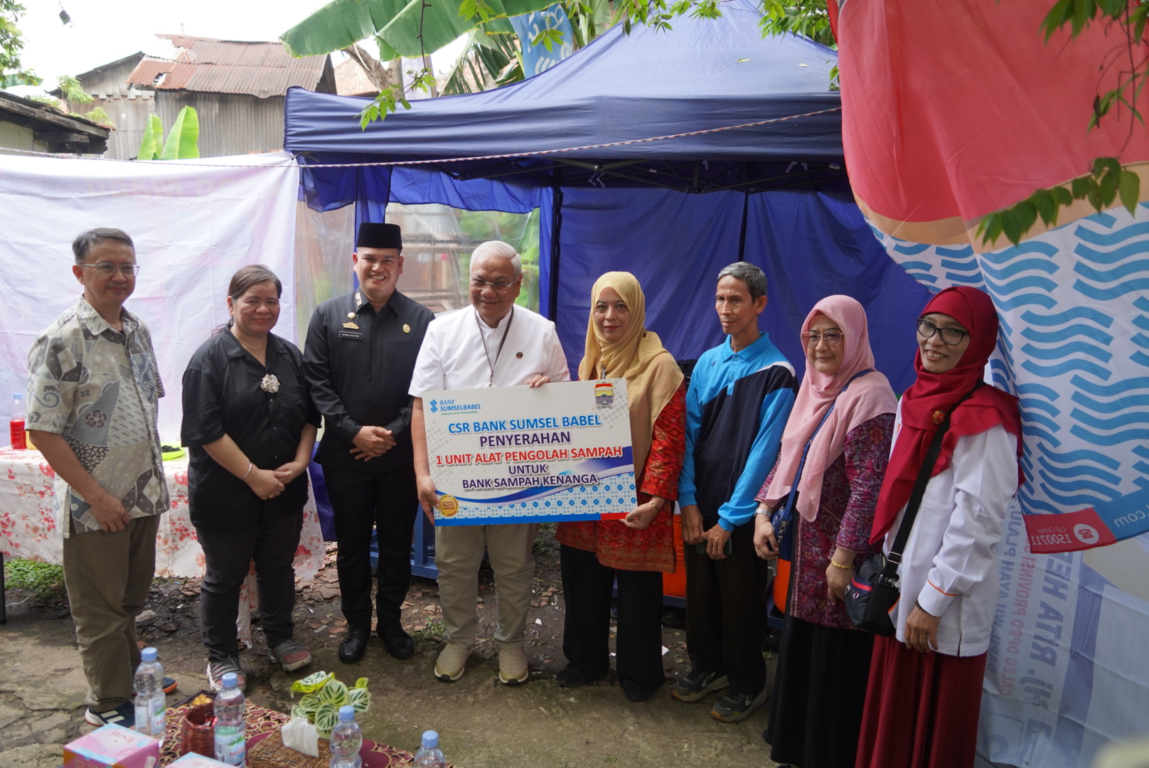 Bank Sumsel Babel Encourages Community Sustainable Economy Through Processing Used Cooking Oil Waste